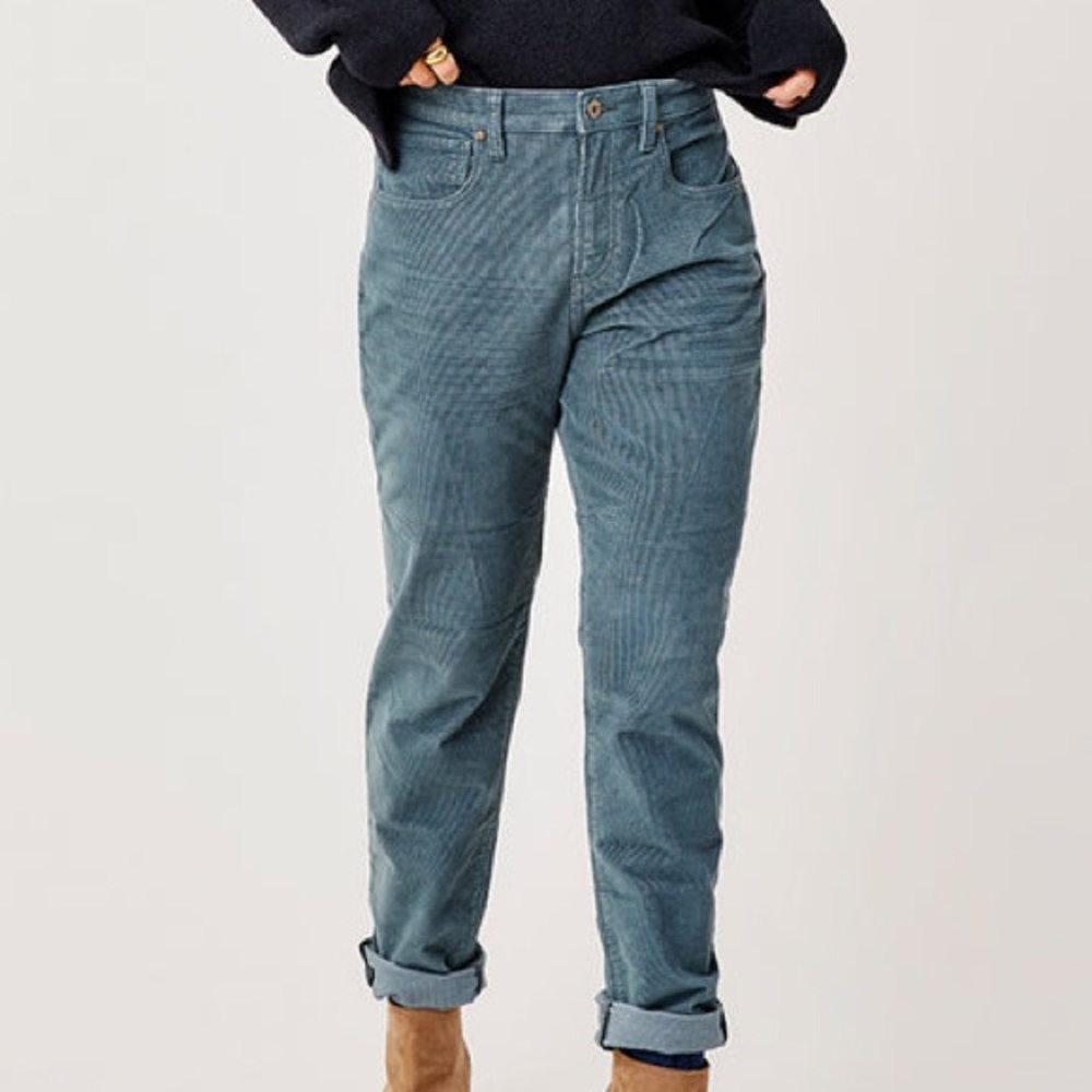 Carve Designs Carson Cords in Slate